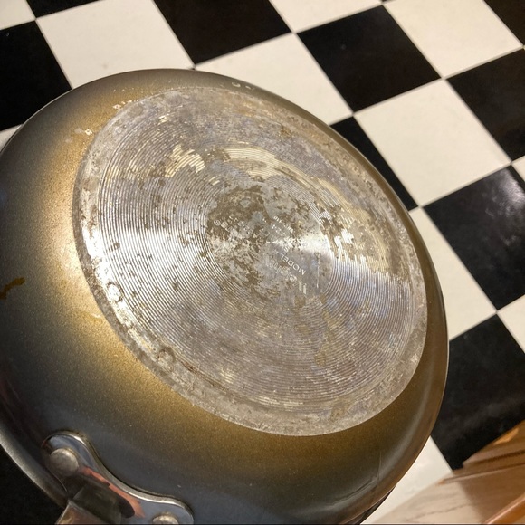 Pair of 8" & 10" Weight Watcher Aluminum Frying Pans - Picture 10 of 16